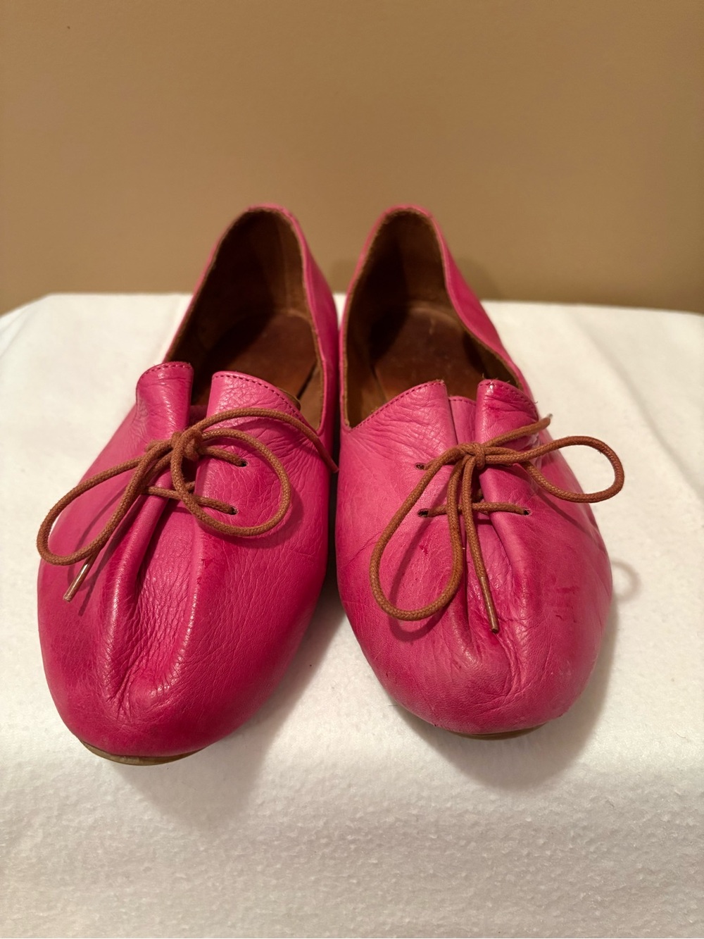 MIZ MOOZ Kamila Women’s sz38 Pink Leather Lace-Front Flats